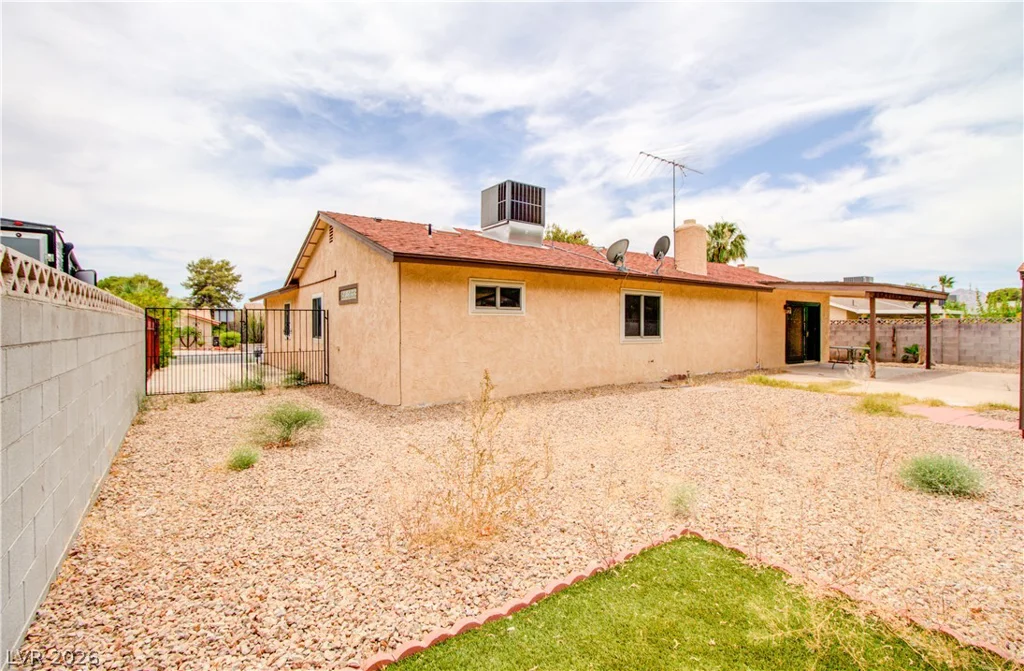 980 El Camino, Boulder City, NV 89005