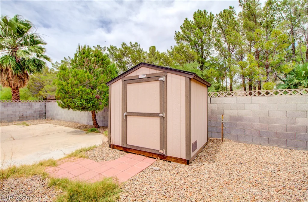 980 El Camino, Boulder City, NV 89005
