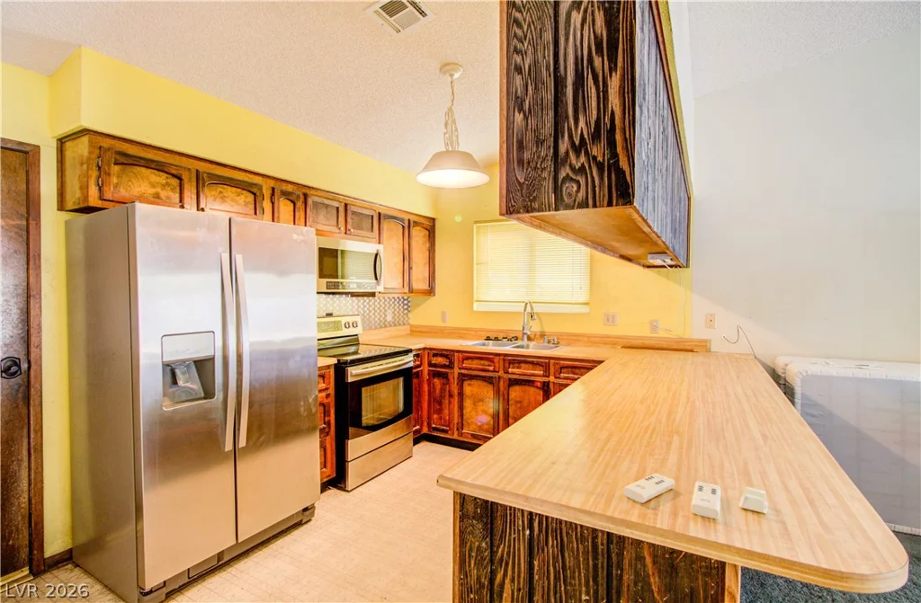 980 El Camino, Boulder City, NV 89005
