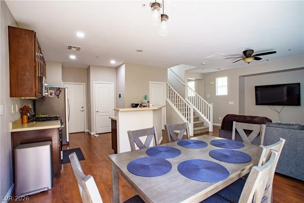 681 Lucky Pine, Henderson, NV 89002