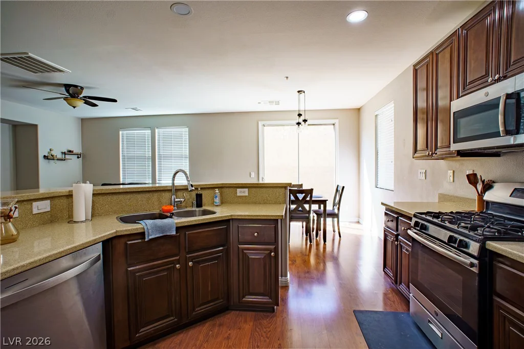 681 Lucky Pine, Henderson, NV 89002