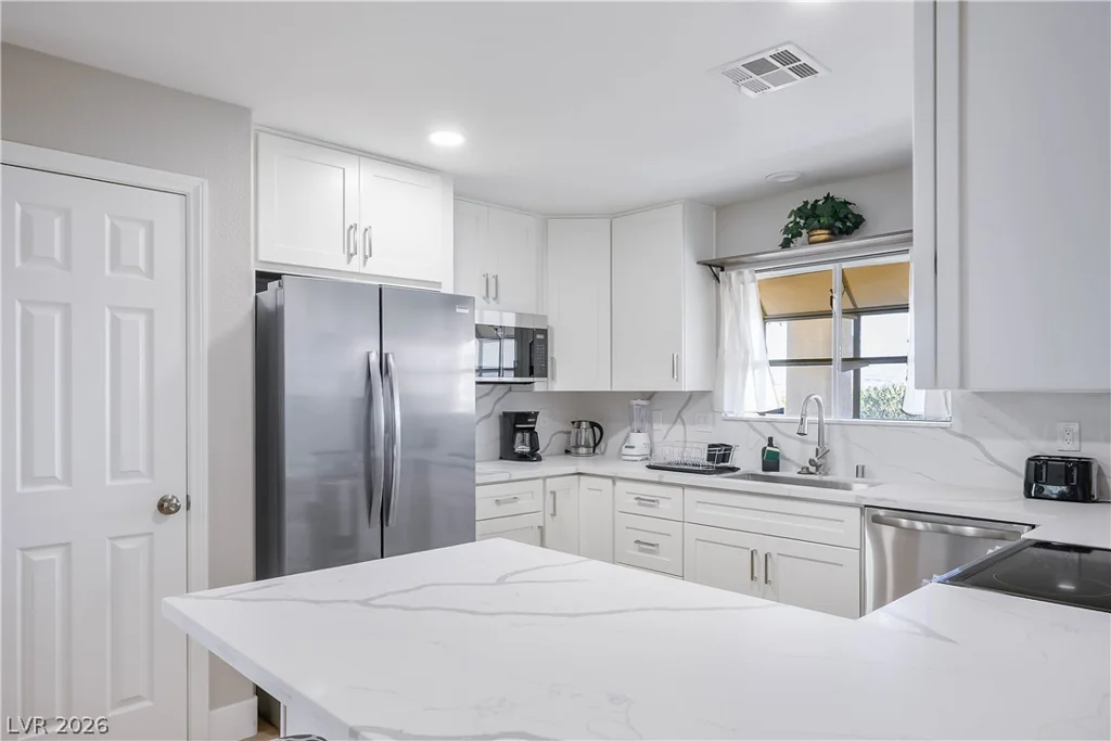 6990 Richmar, Las Vegas, NV 89178