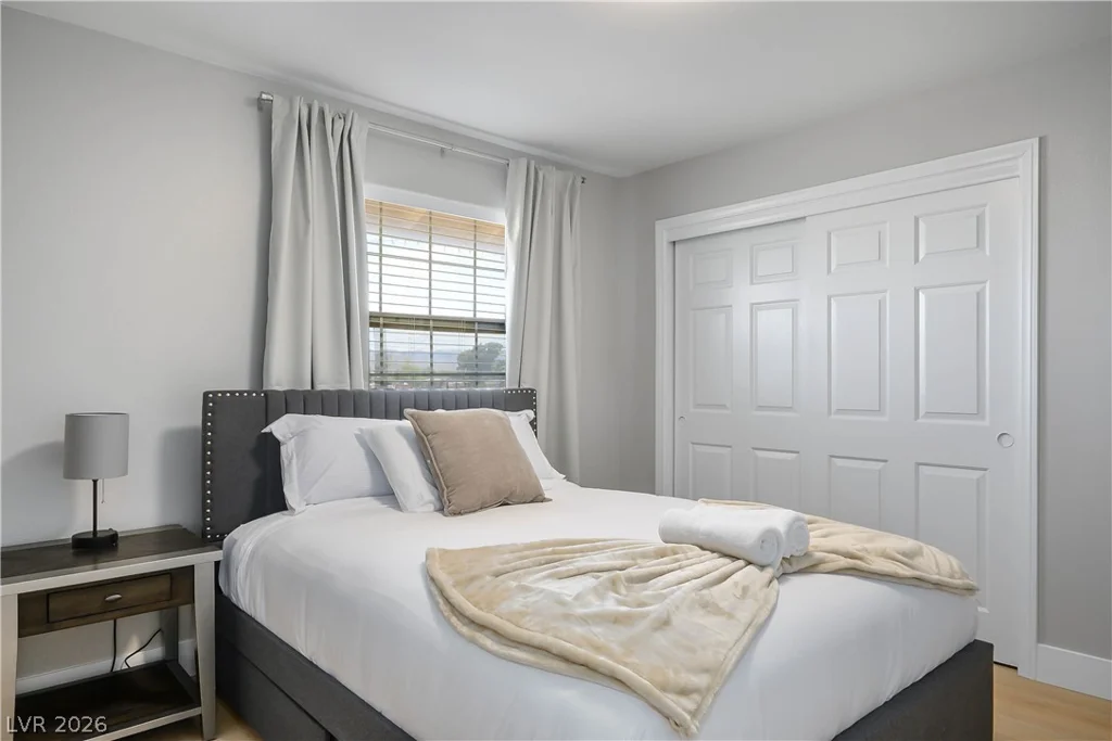 6990 Richmar, Las Vegas, NV 89178