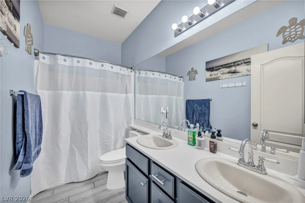 5300 Whisper Lake, Las Vegas, NV 89131
