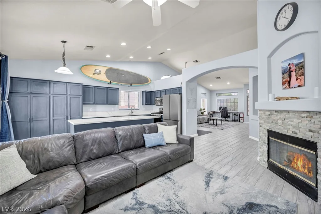 5300 Whisper Lake, Las Vegas, NV 89131