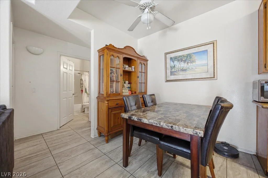 3318 Decatur, Las Vegas, NV 89130