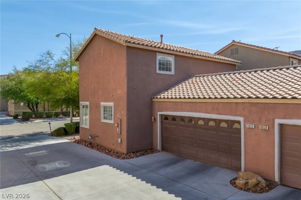9838 Hanover Grove, Las Vegas, NV 89148
