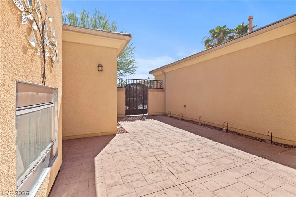 8435 Mayport, Las Vegas, NV 89131
