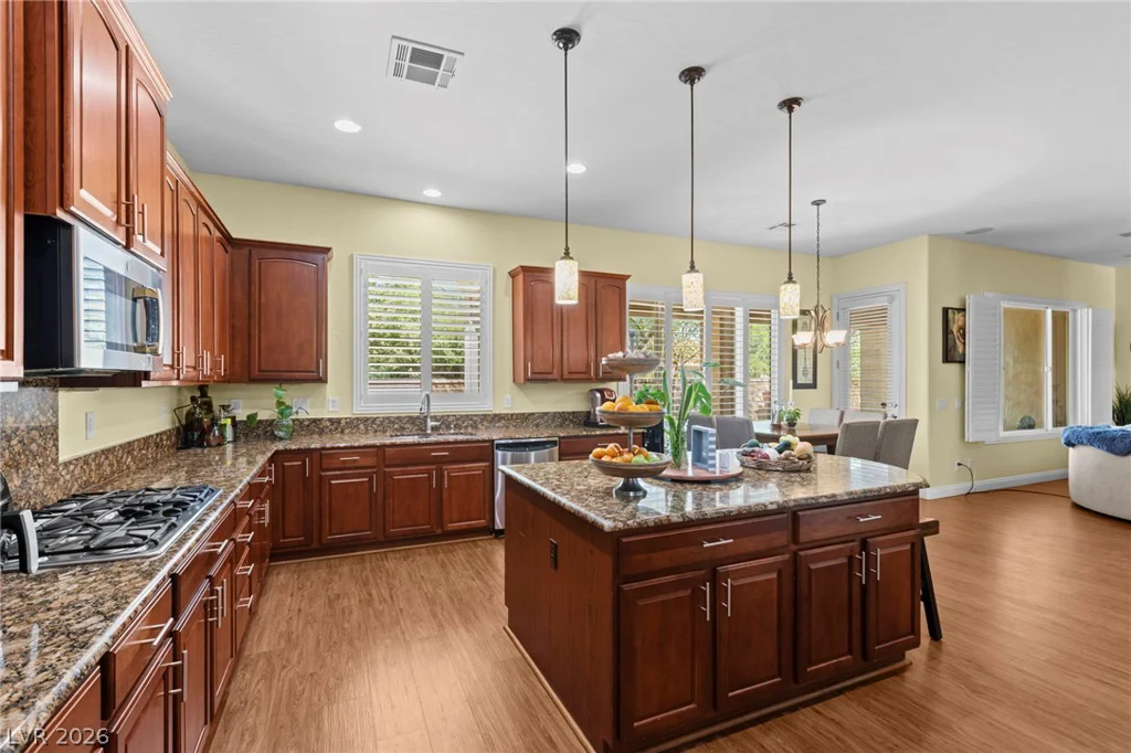 8435 Mayport, Las Vegas, NV 89131