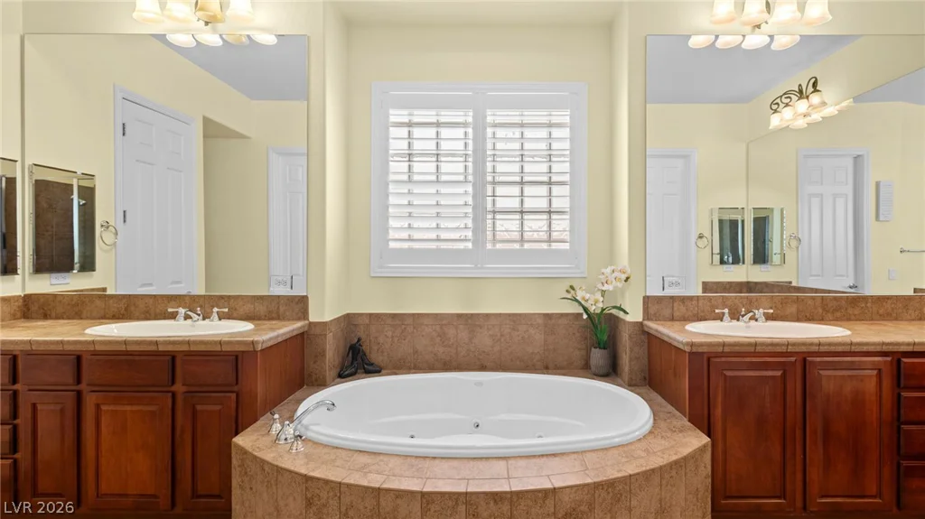 8435 Mayport, Las Vegas, NV 89131