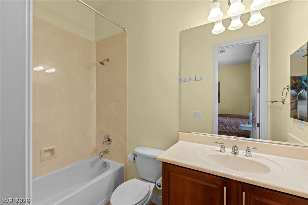 8435 Mayport, Las Vegas, NV 89131