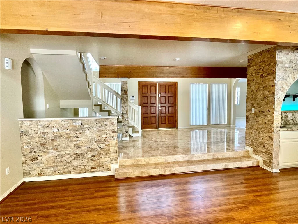 2975 Montessouri, Las Vegas, NV 89117