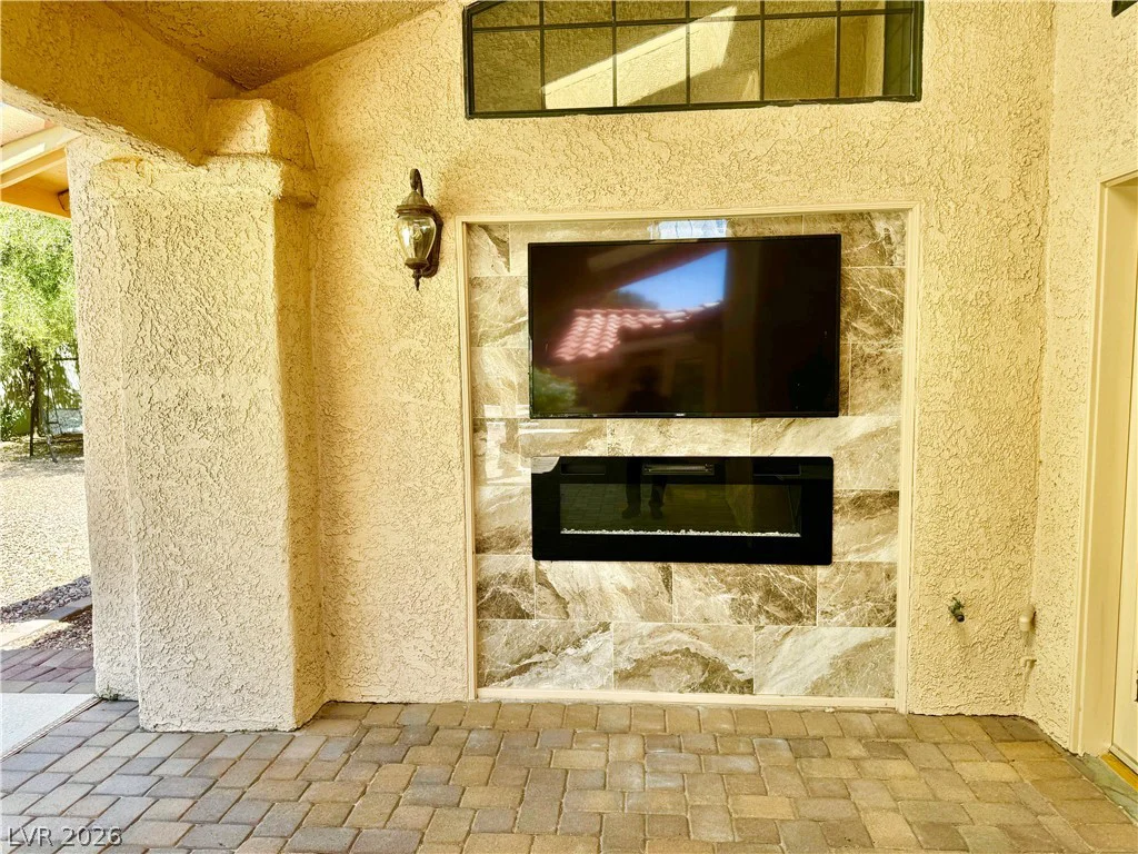 2975 Montessouri, Las Vegas, NV 89117
