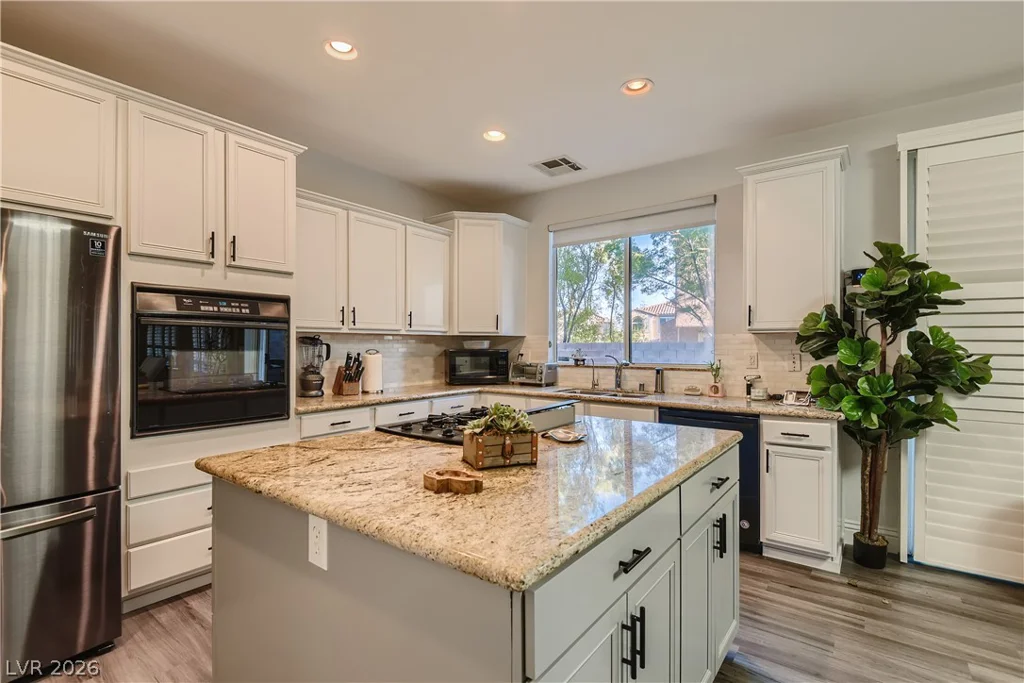 11741 San Rosarita, Las Vegas, NV 89138