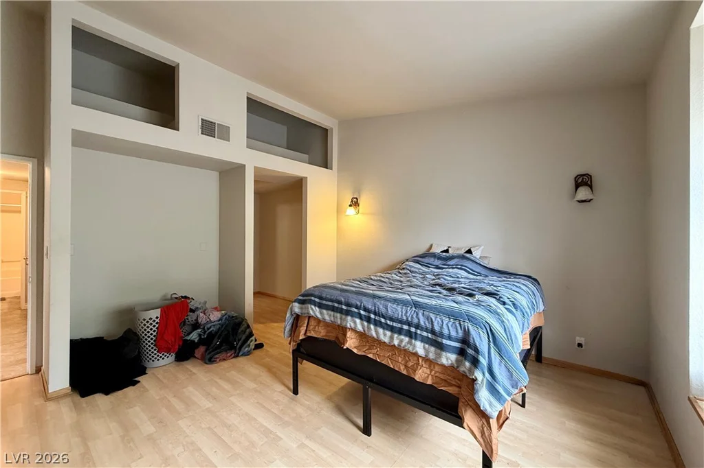 4800 Black Bear, Las Vegas, NV 89149