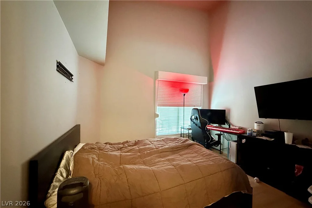 4800 Black Bear, Las Vegas, NV 89149