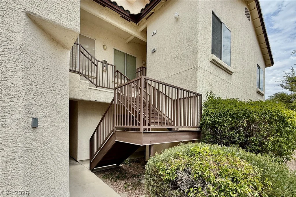 4800 Black Bear, Las Vegas, NV 89149