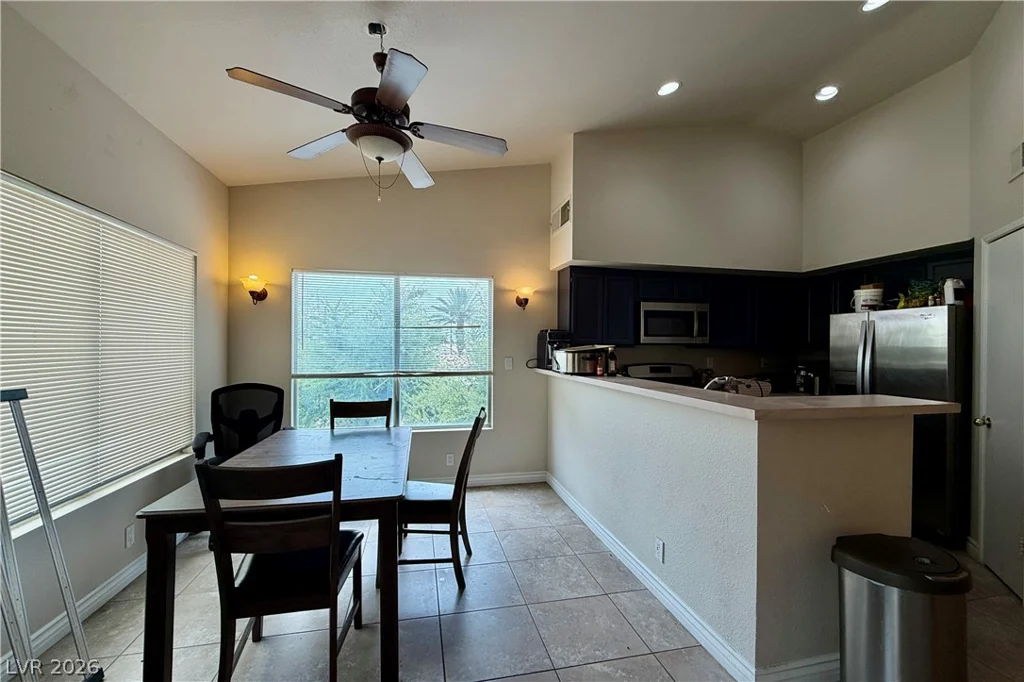 4800 Black Bear, Las Vegas, NV 89149