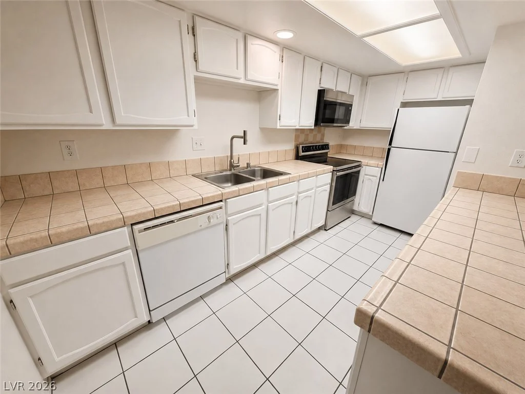 4211 Sanderling, Las Vegas, NV 89103