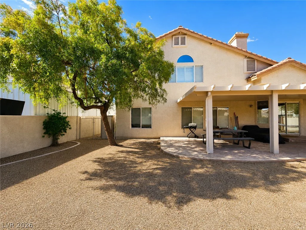 940 Cedarcliff, Las Vegas, NV 89123