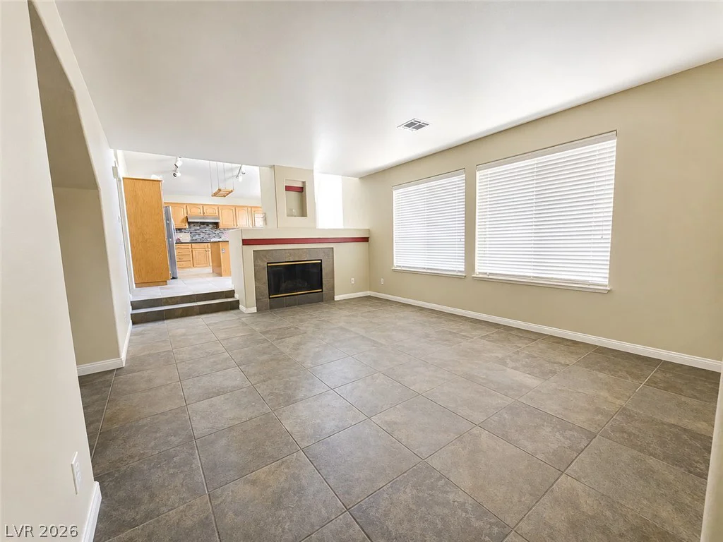 940 Cedarcliff, Las Vegas, NV 89123