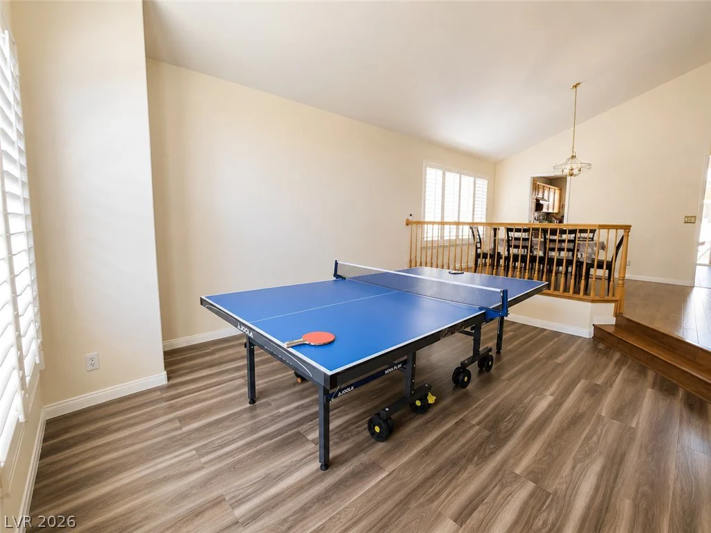 940 Cedarcliff, Las Vegas, NV 89123