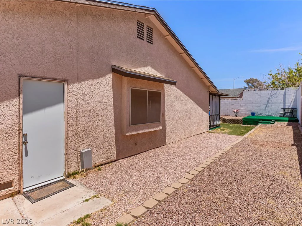 727 Brick, Henderson, NV 89002