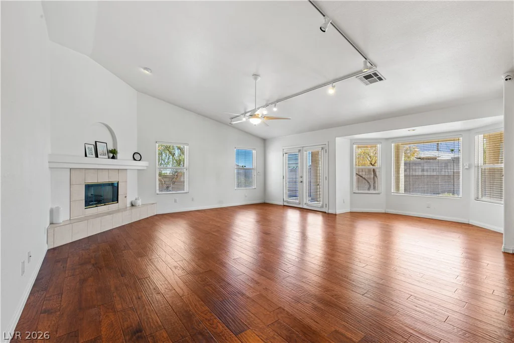 6025 Egan Crest, Las Vegas, NV 89149