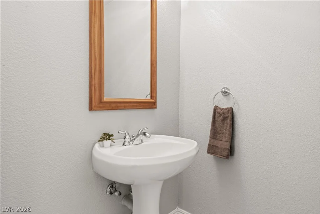 6025 Egan Crest, Las Vegas, NV 89149