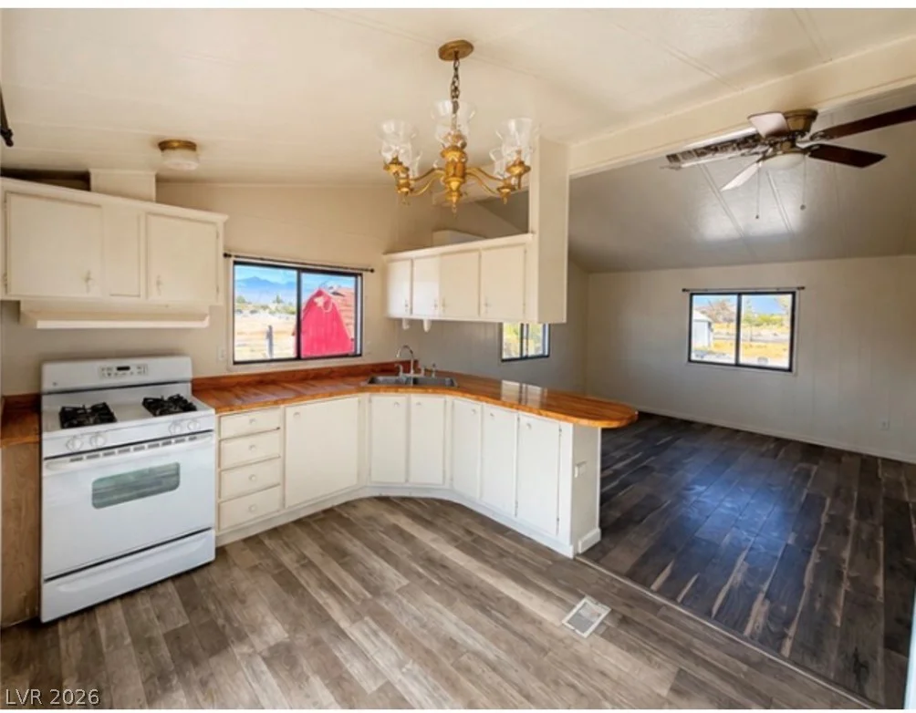 3310 Z, Pahrump, NV 89048