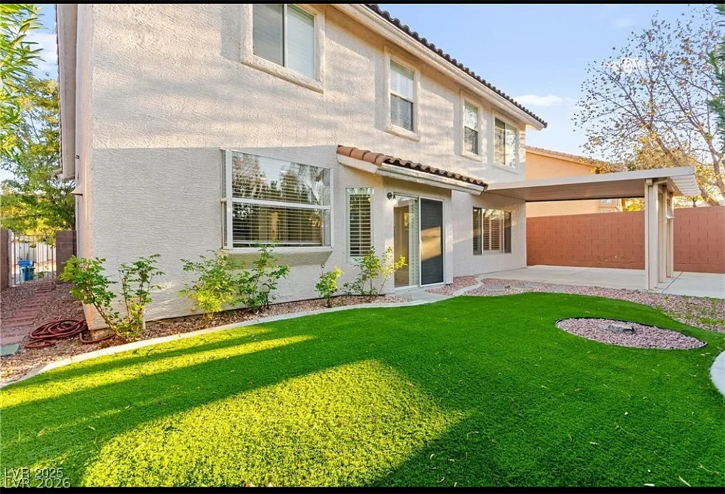 8528 Sierra Cima, Las Vegas, NV 89128