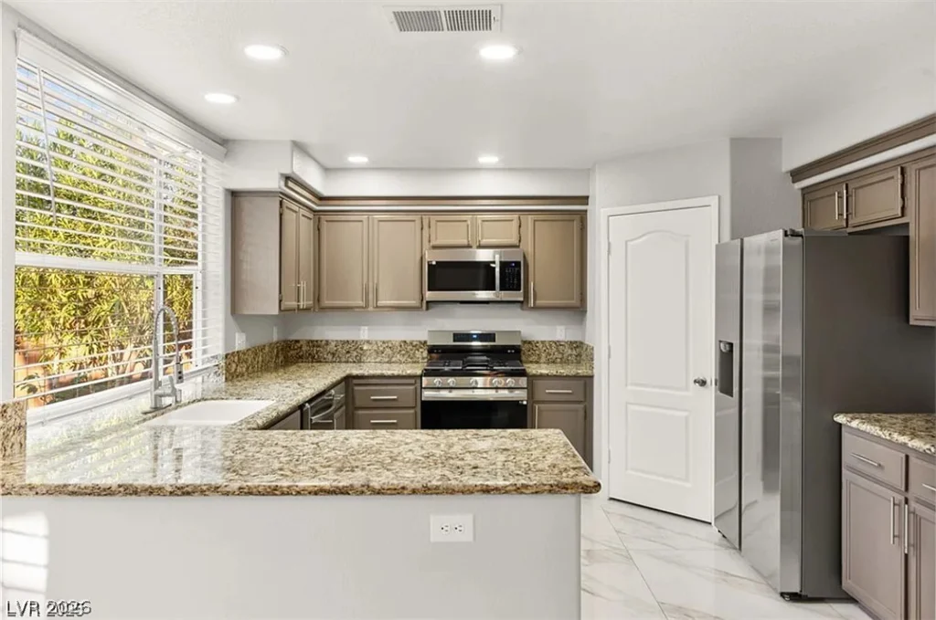 8528 Sierra Cima, Las Vegas, NV 89128