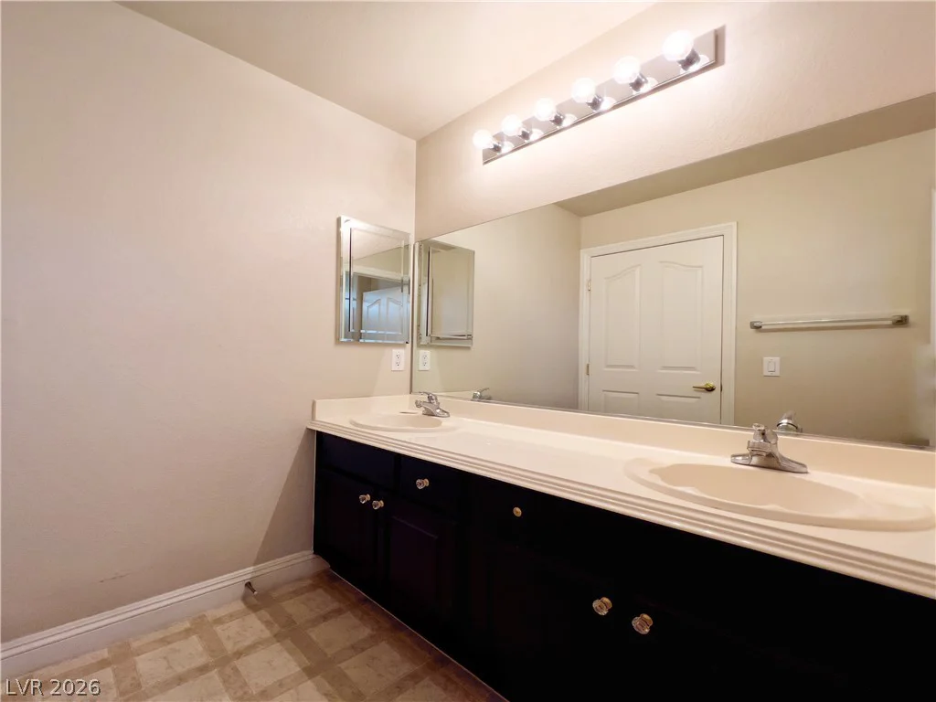8546 Dyker Heights, Las Vegas, NV 89178