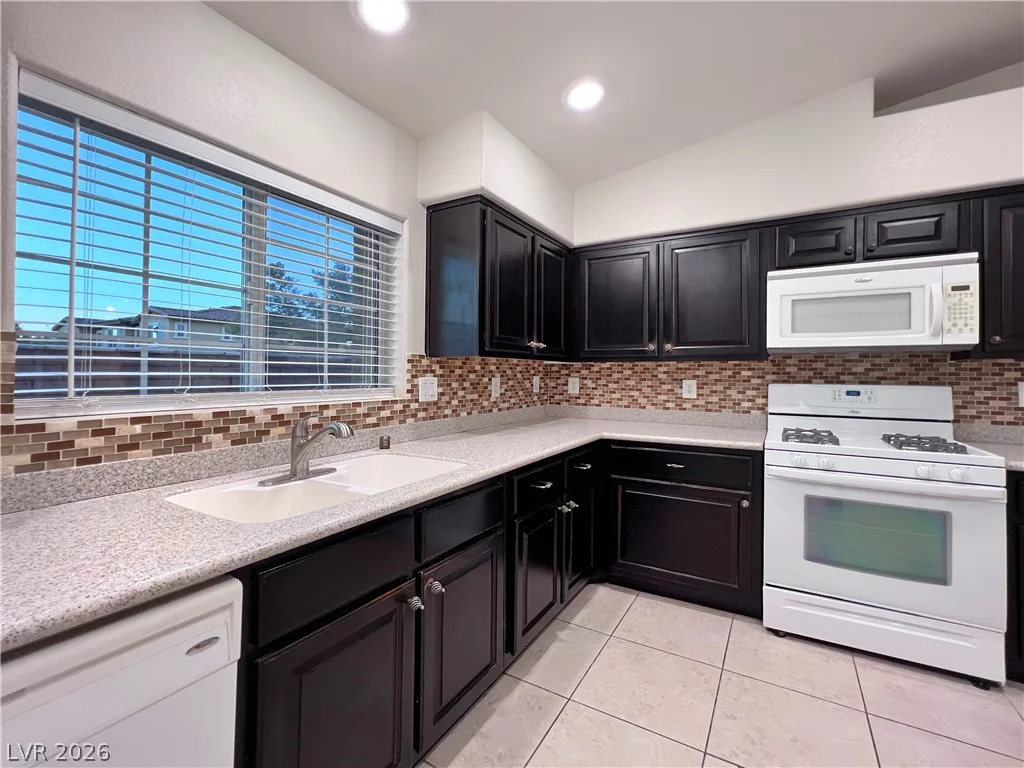 8546 Dyker Heights, Las Vegas, NV 89178