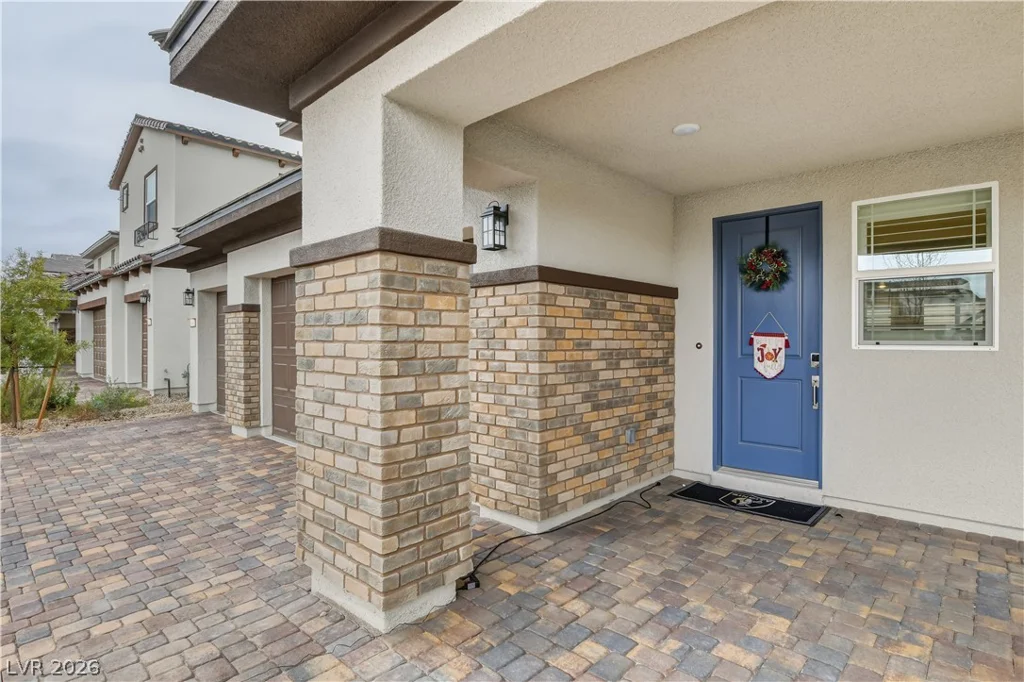 8401 Waterwood, Las Vegas, NV 89166