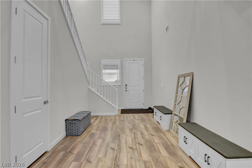 8401 Waterwood, Las Vegas, NV 89166