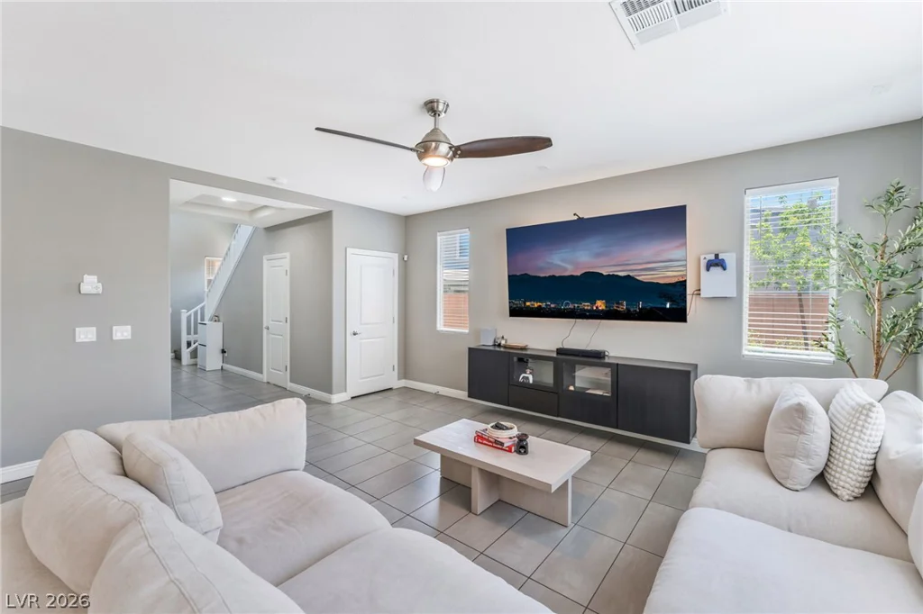 5981 Smith Valley, Las Vegas, NV 89148