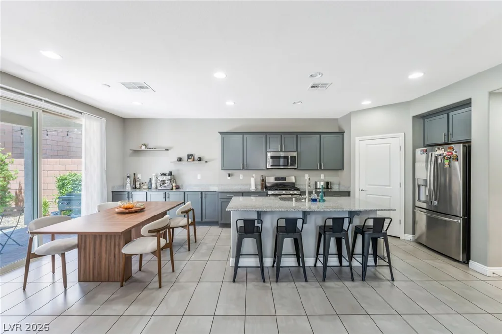5981 Smith Valley, Las Vegas, NV 89148