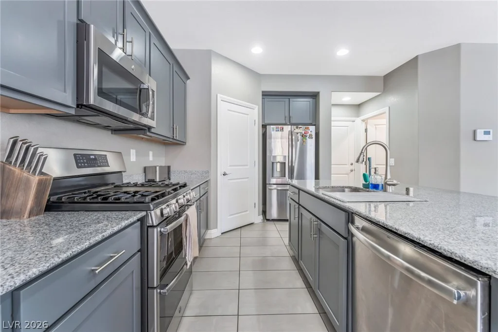 5981 Smith Valley, Las Vegas, NV 89148