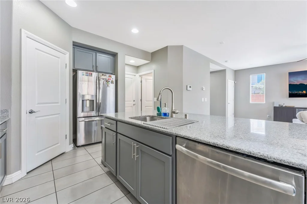 5981 Smith Valley, Las Vegas, NV 89148