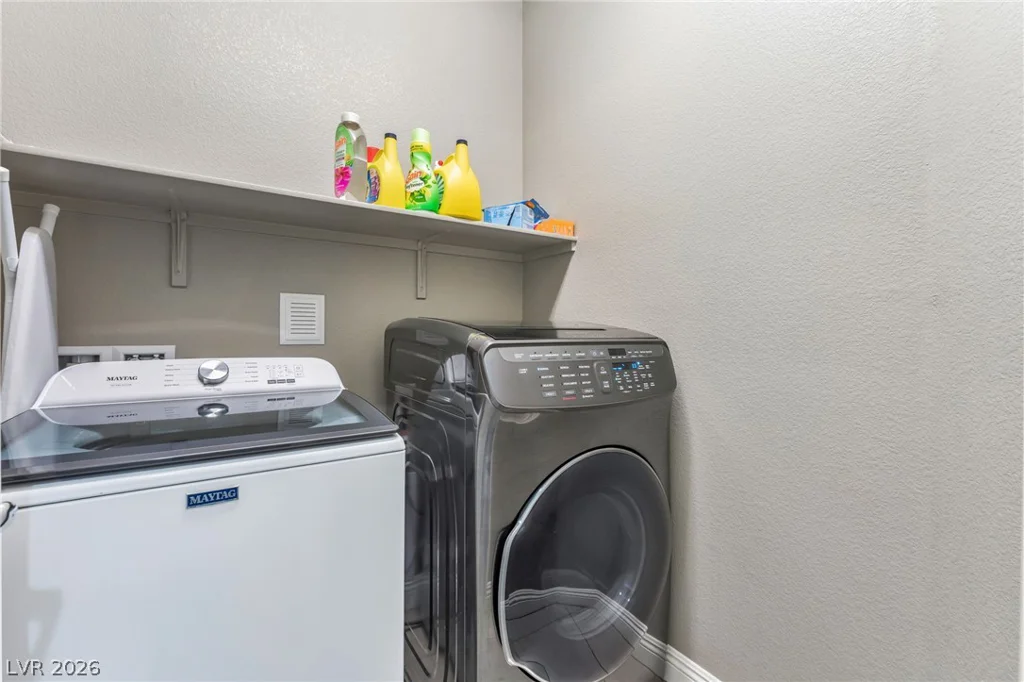 5981 Smith Valley, Las Vegas, NV 89148