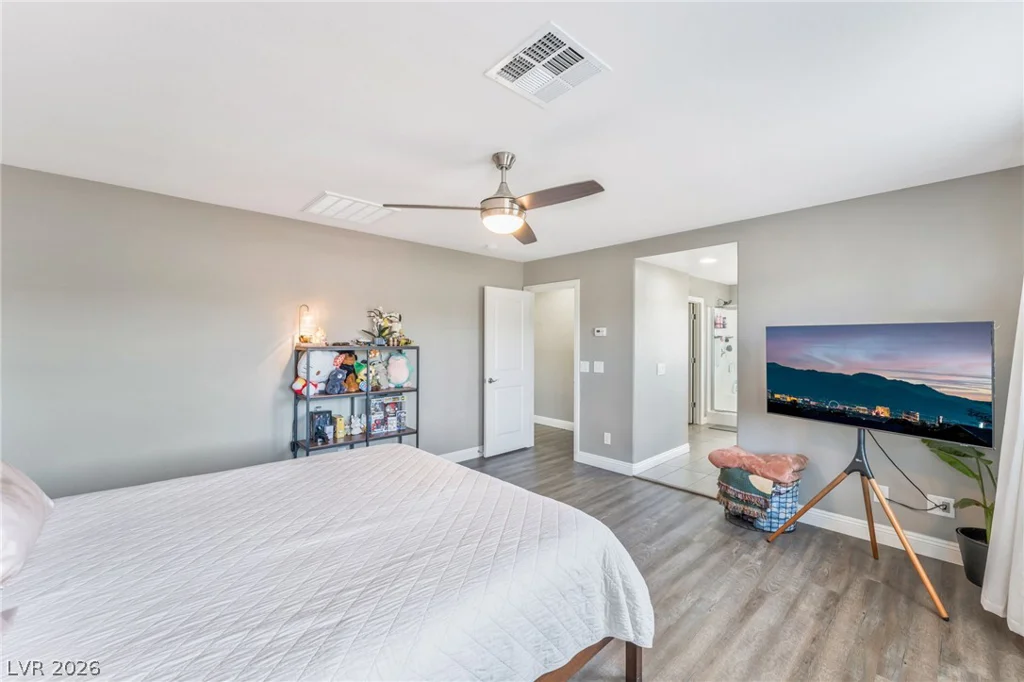 5981 Smith Valley, Las Vegas, NV 89148
