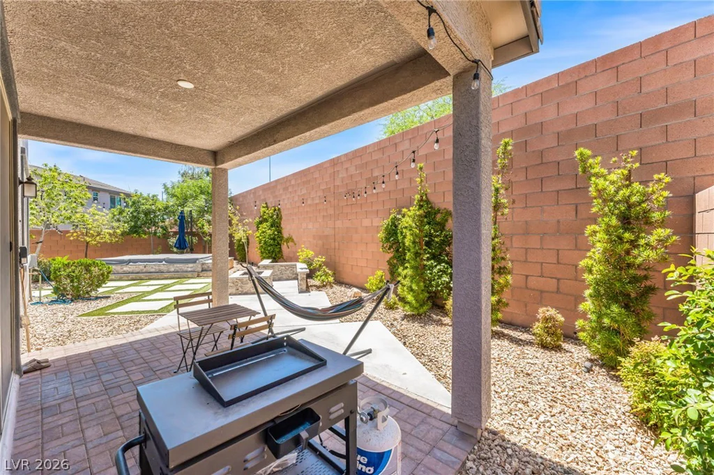 5981 Smith Valley, Las Vegas, NV 89148