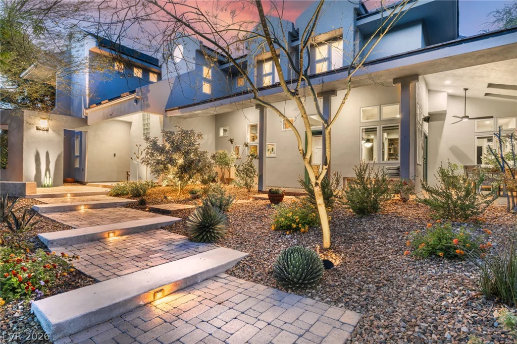 1908 Soaring, Las Vegas, NV 89134