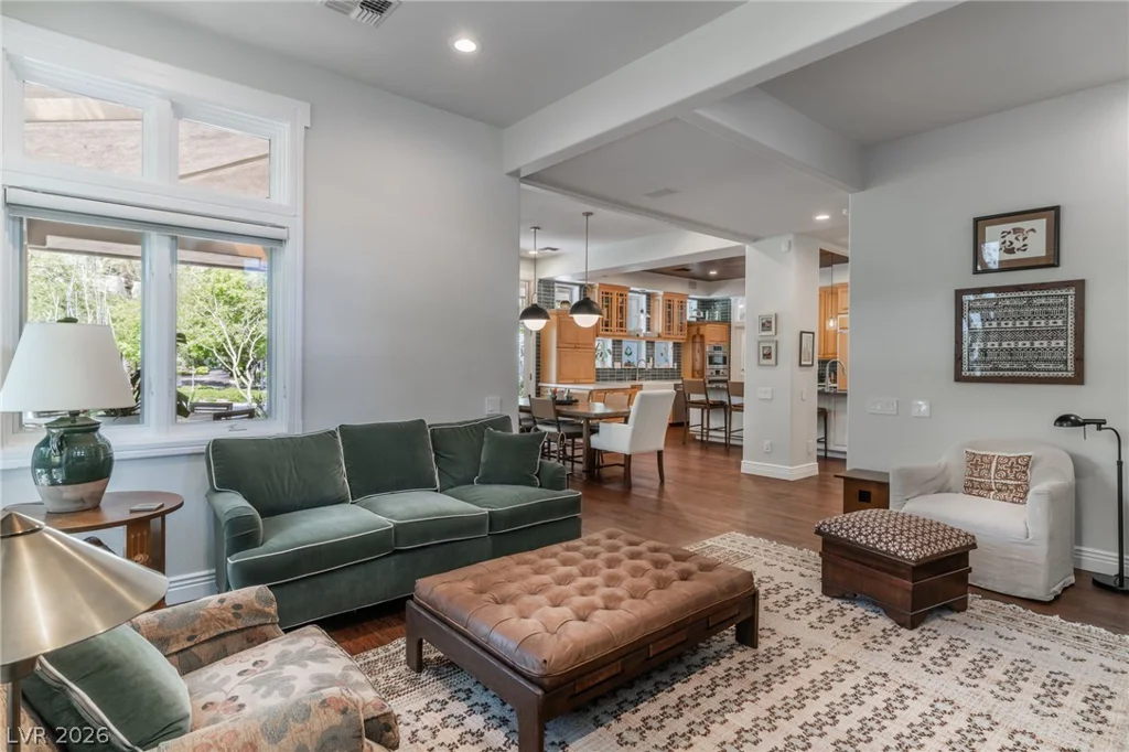 1908 Soaring, Las Vegas, NV 89134
