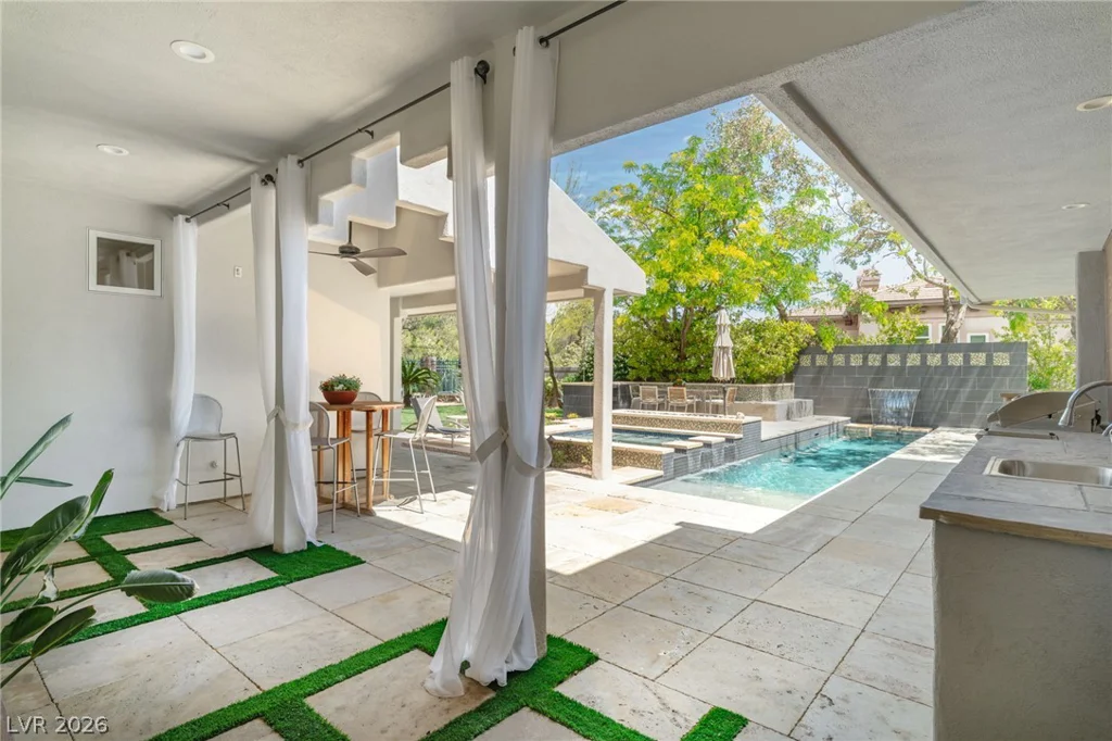 1908 Soaring, Las Vegas, NV 89134