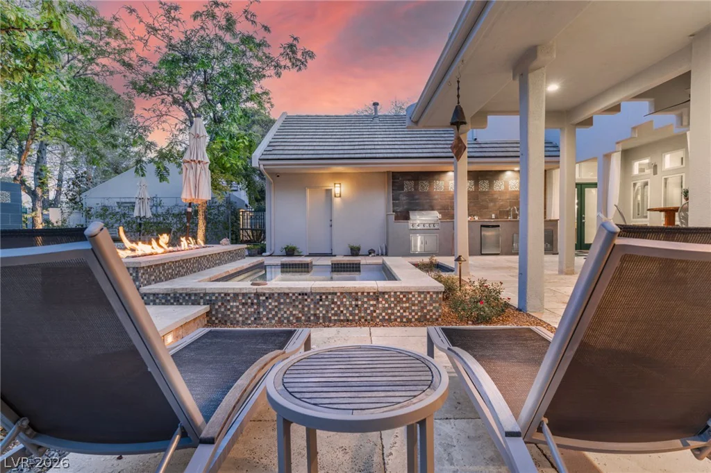 1908 Soaring, Las Vegas, NV 89134