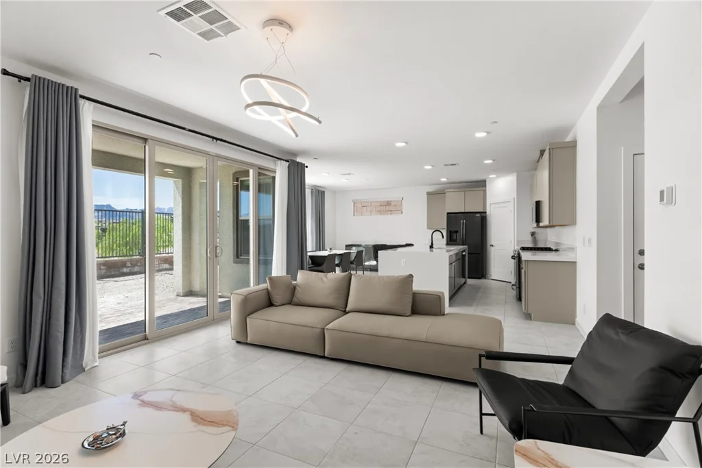 12123 Glentana View, Las Vegas, NV 89138