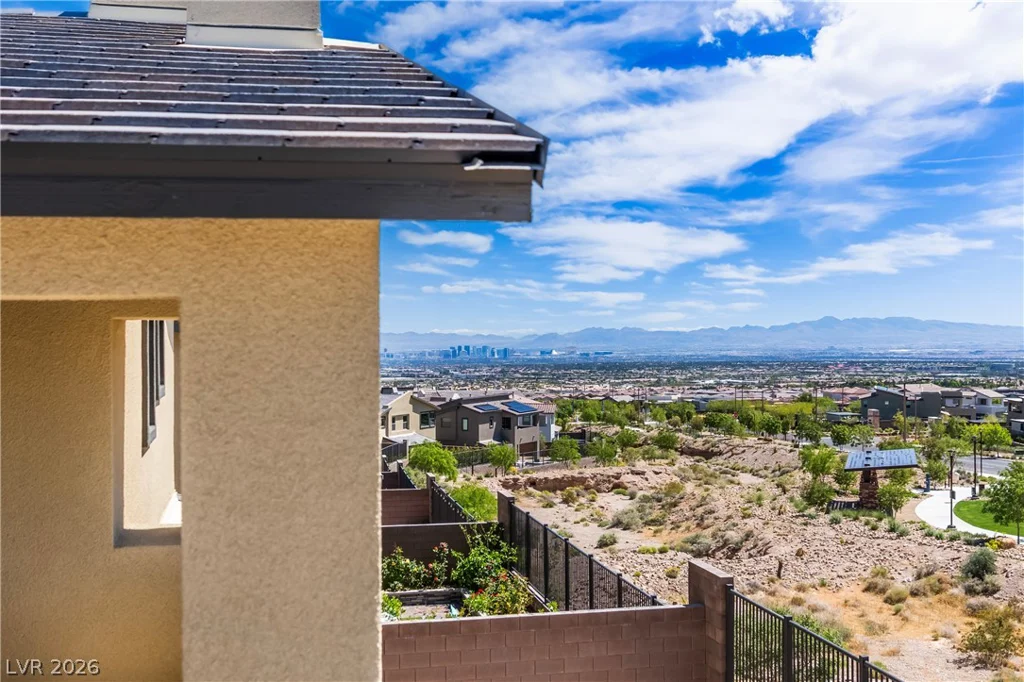 12123 Glentana View, Las Vegas, NV 89138
