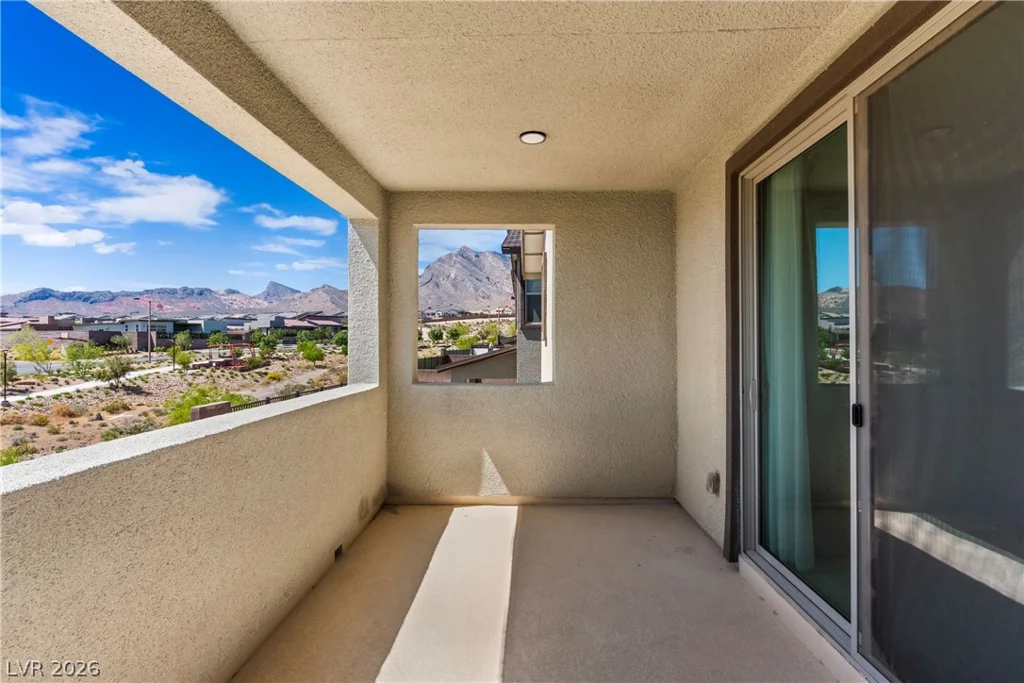 12123 Glentana View, Las Vegas, NV 89138